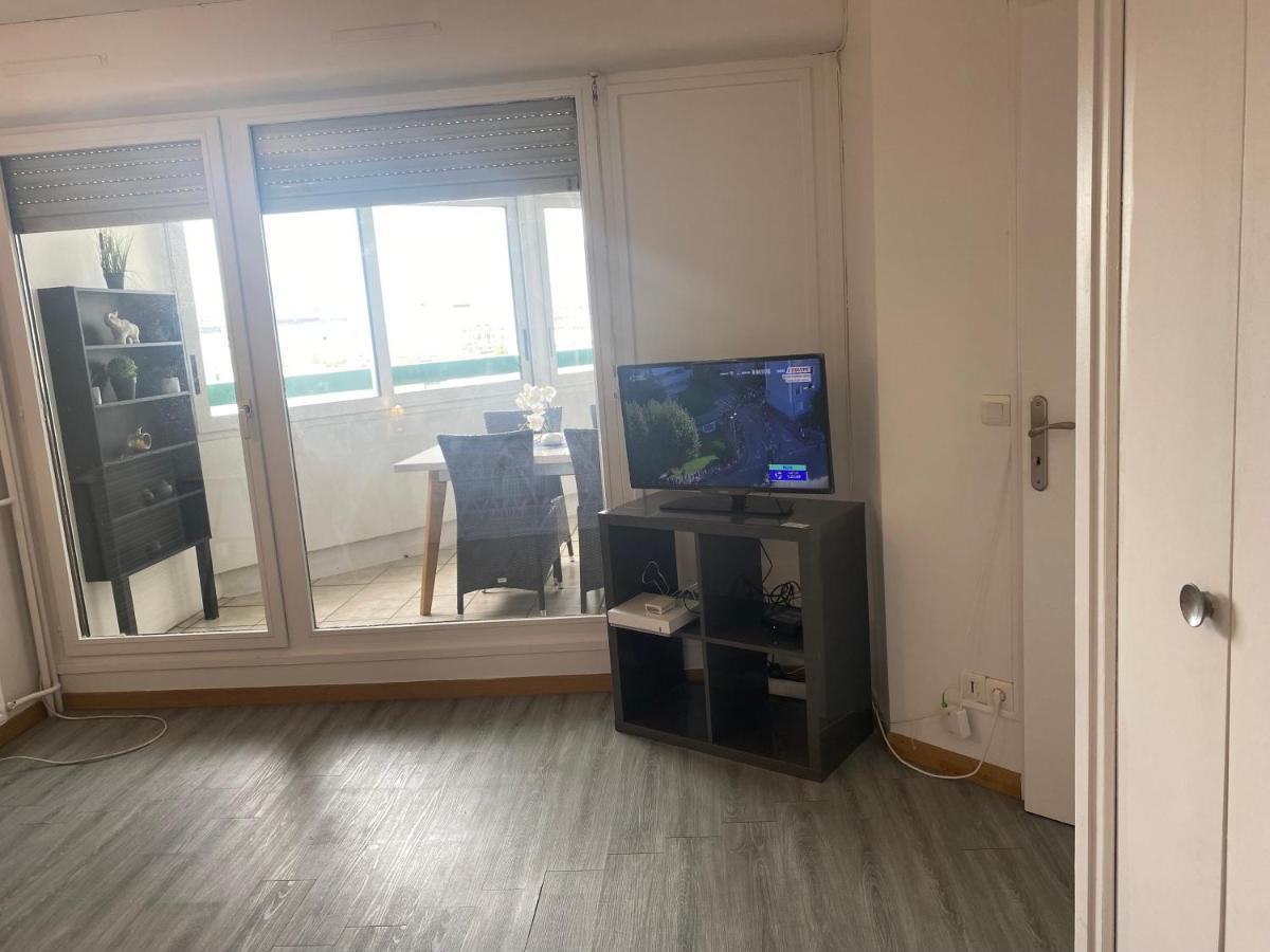 Appartement 3 Chambres Evry Plein Centre Ville Buitenkant foto