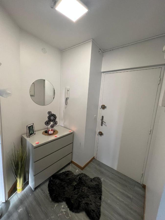 Appartement 3 Chambres Evry Plein Centre Ville Buitenkant foto