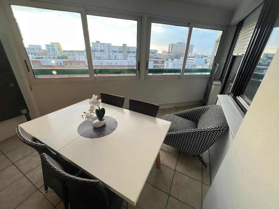 Appartement 3 Chambres Evry Plein Centre Ville Buitenkant foto